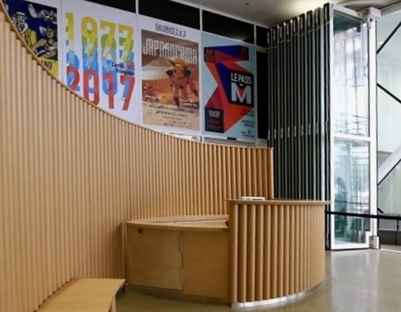 Agencement-Accueil-Centre-Pompidou-Metz.jfif