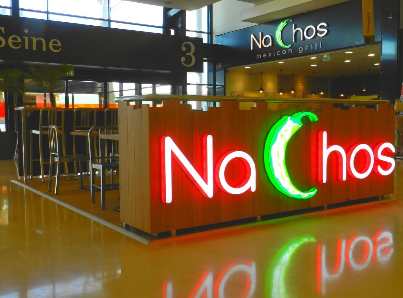 Agencement-Nachos-Mexican-Grill.jpg